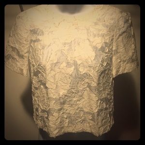 H&M Small Crop Top zippered back white floral